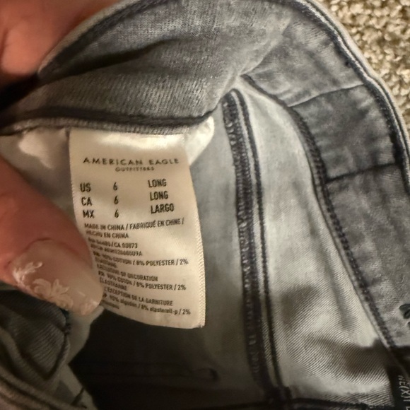 American Eagle Outfitters Gray Distressed Skinny Jeans - Picture 2 of 2
